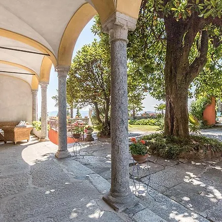 San Salvatore Sleeps 4 With Pool アパート マッシーノ・ヴィスコンティ