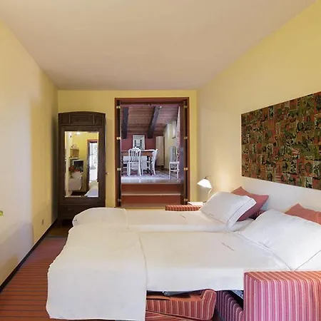 San Salvatore Sleeps 4 With Pool アパート マッシーノ・ヴィスコンティ